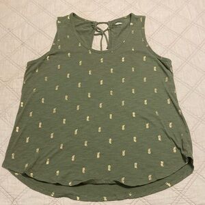 Old Navy Gold Pineapple Tank